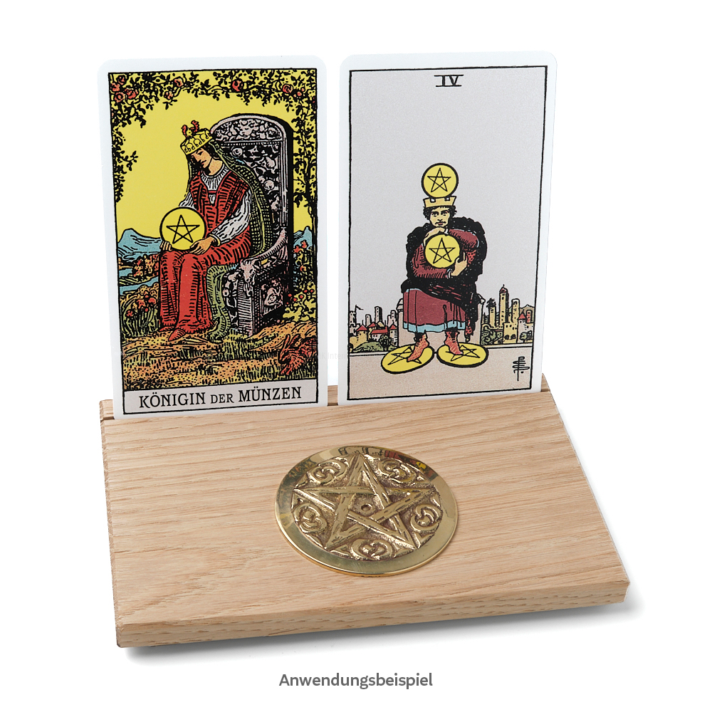Kartenhalter aus Eiche mit Symbolmünze (M)