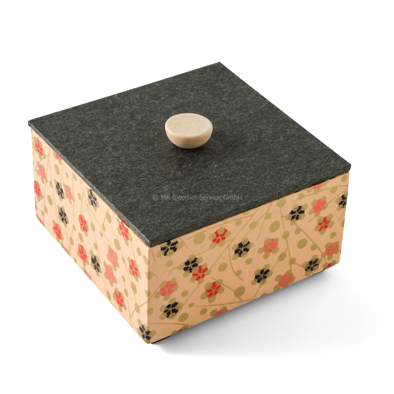 Chiyogami-Box "Pflaumenblüten auf Apricot"  - Aufbewahrungsbox, Schmuckbox, Geschenkbox