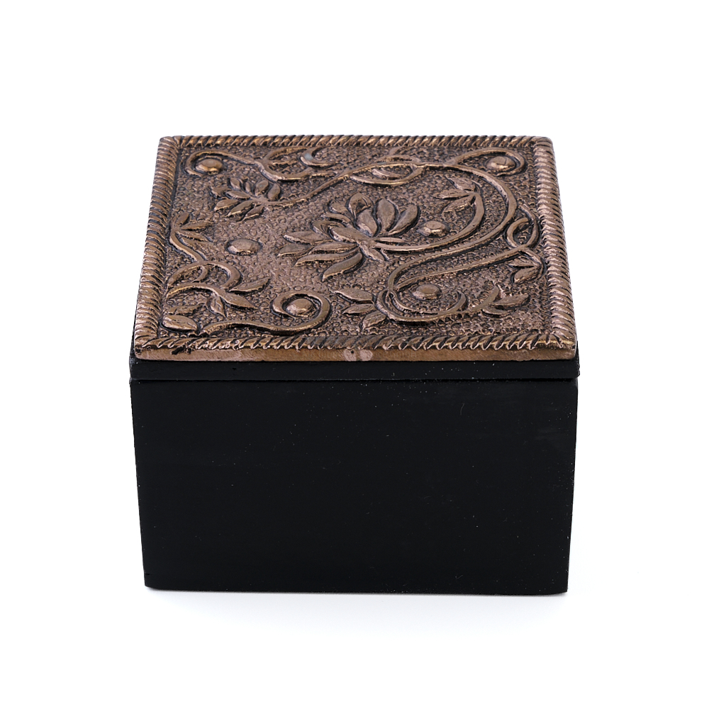Kleine Holzbox Lotus mit kupferfarbigem Deckel