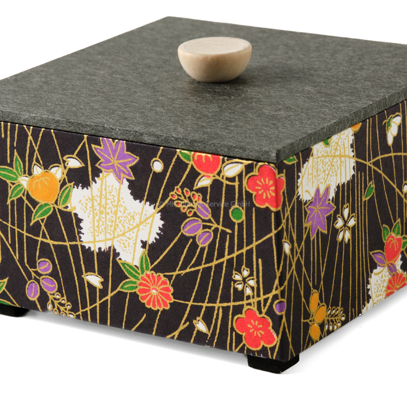 Chiyogami-Box "Blüten und Blätter" - Aufbewahrungsbox, Schmuckbox, Geschenkbox