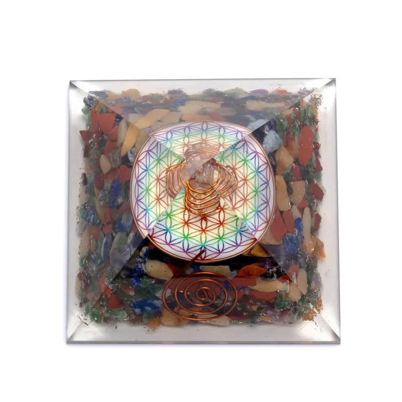 Chakra-Pyramide Blume des Lebens mit Kristallspitze