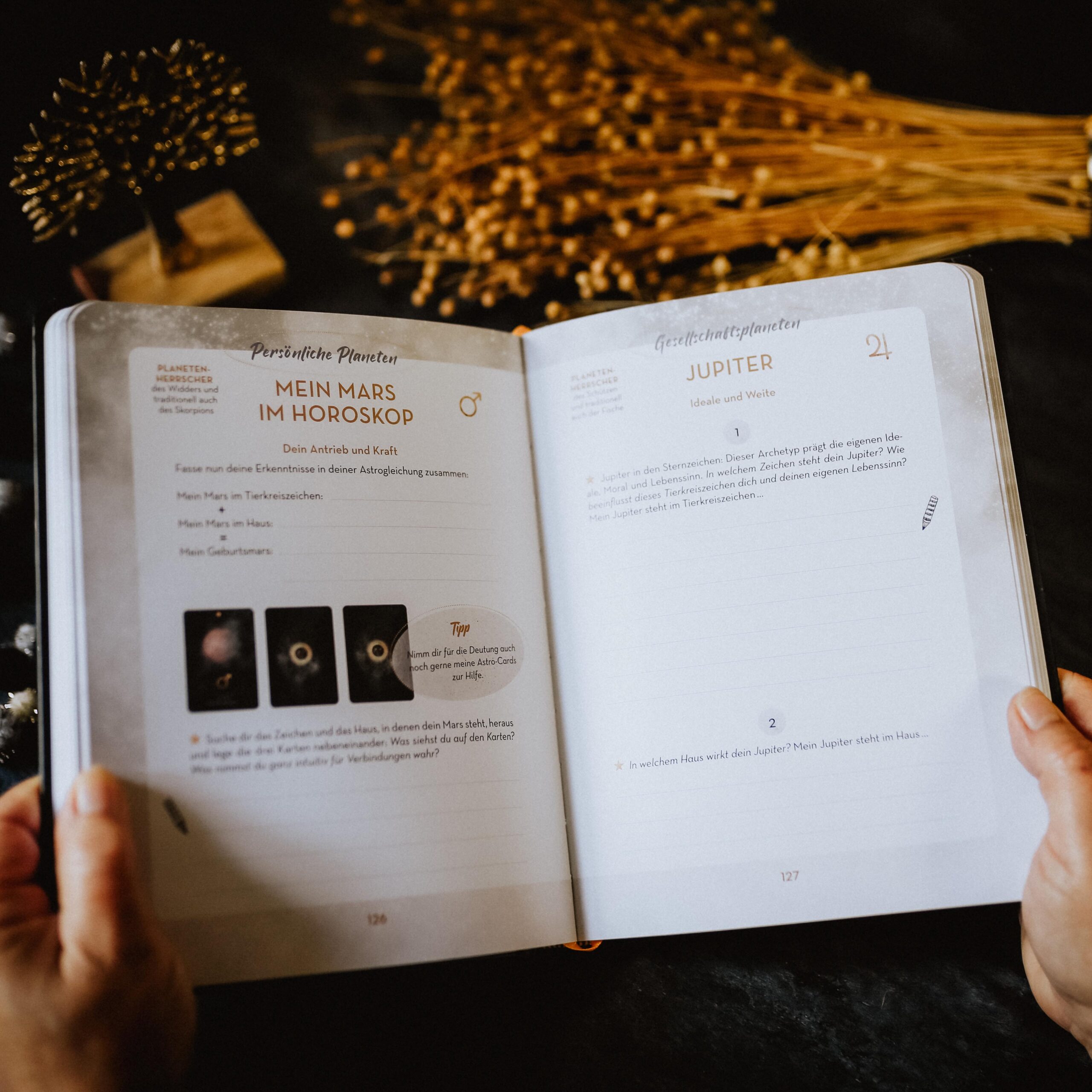 Astro Cards Luxury Edition