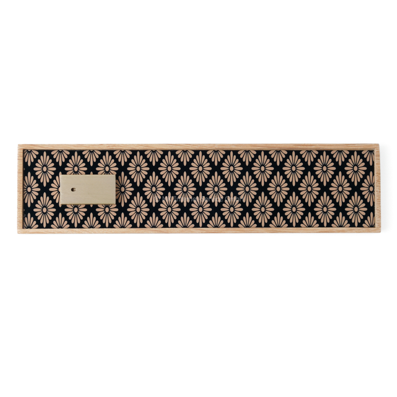 Räucherstäbchenhalter mit japanischem Muster "Kiku-bishi" und Messinghalter